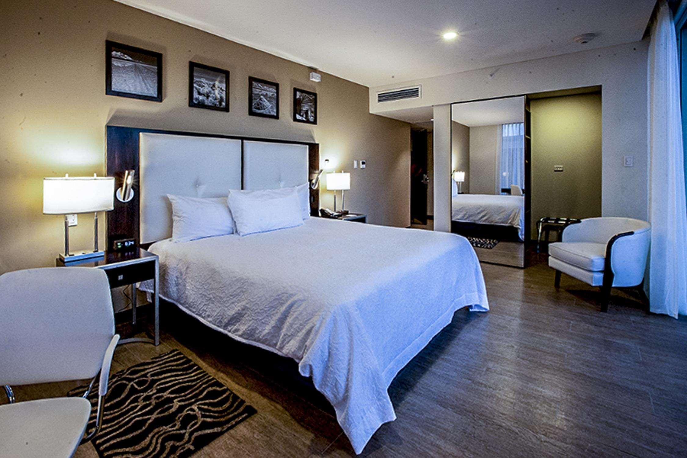 Hampton By Hilton Santa Cruz Hotel Santa Cruz de La Sierra Ngoại thất bức ảnh