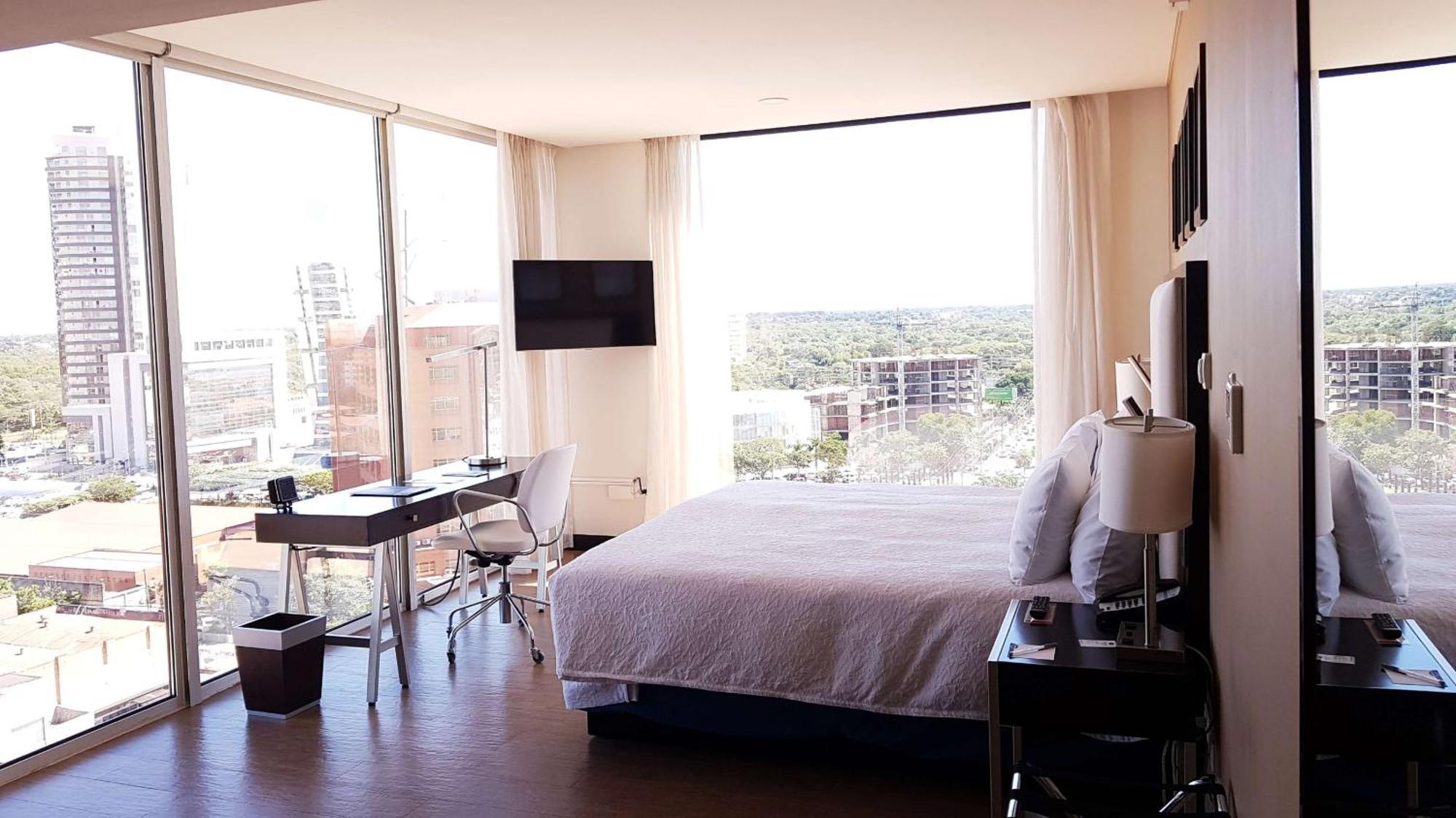 Hampton By Hilton Santa Cruz Hotel Santa Cruz de La Sierra Ngoại thất bức ảnh